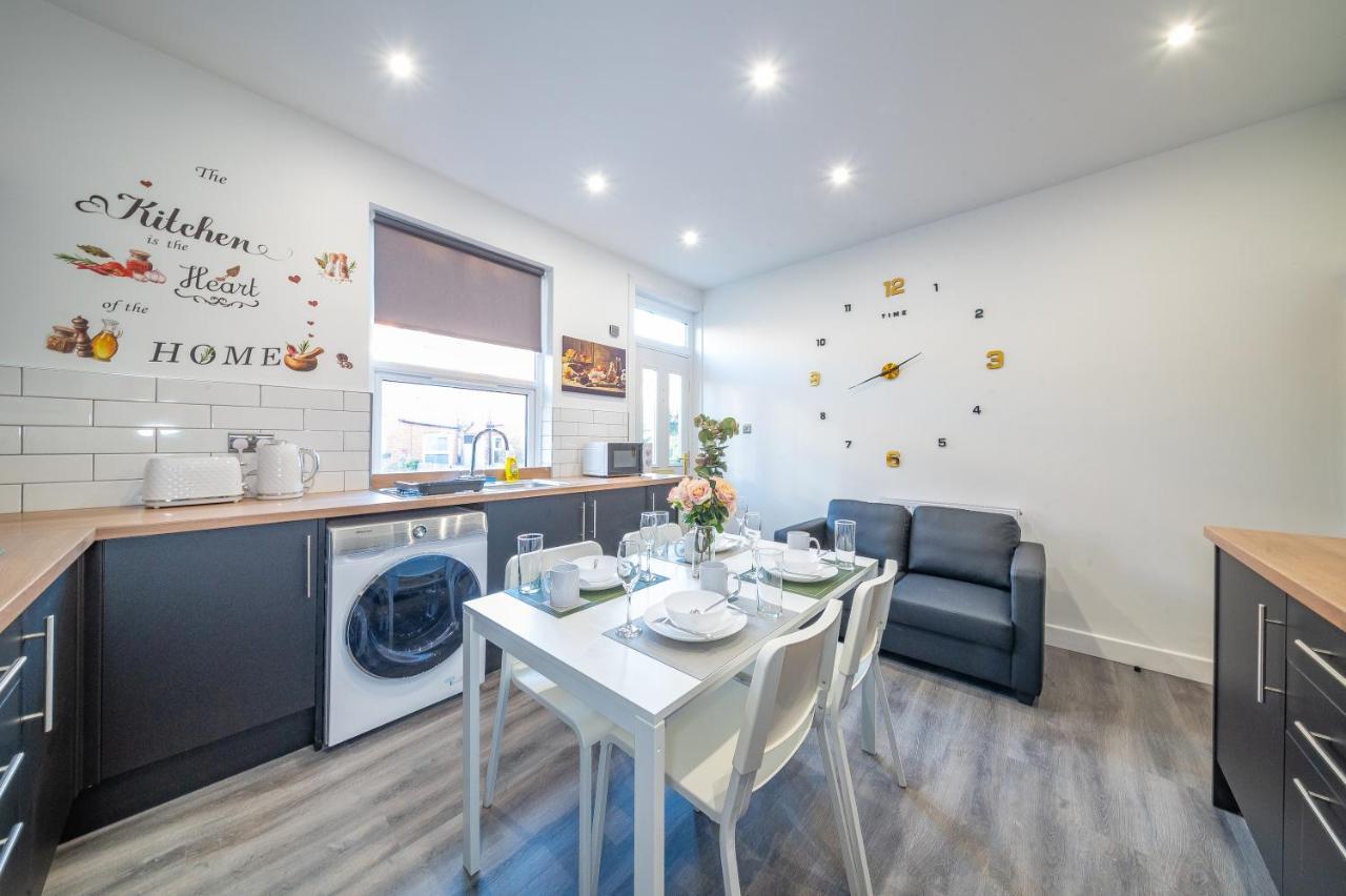 *Rc12S* For Your Most Relaxed & Cosy Stay + Free Parking + Free Fast Wifi * Leeds  Exteriér fotografie